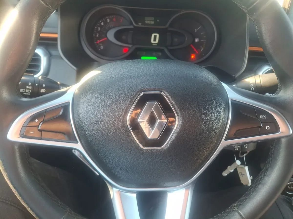 Renault Oroch 1.3 Intens Dob. Cab. 4x4 Mt 4p año 2023