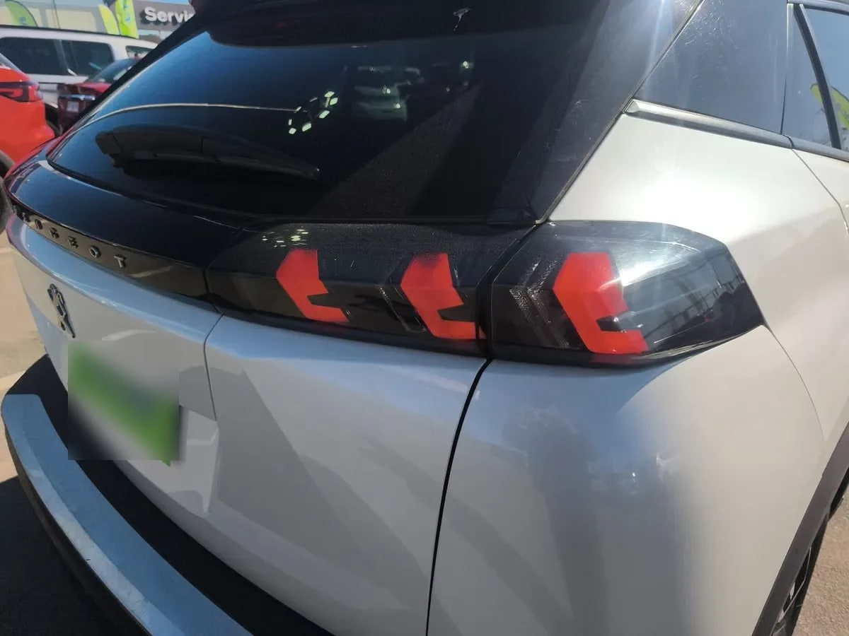 Peugeot 2008 1.2 Allure Puretech 130 4x2 At 5p año 2022