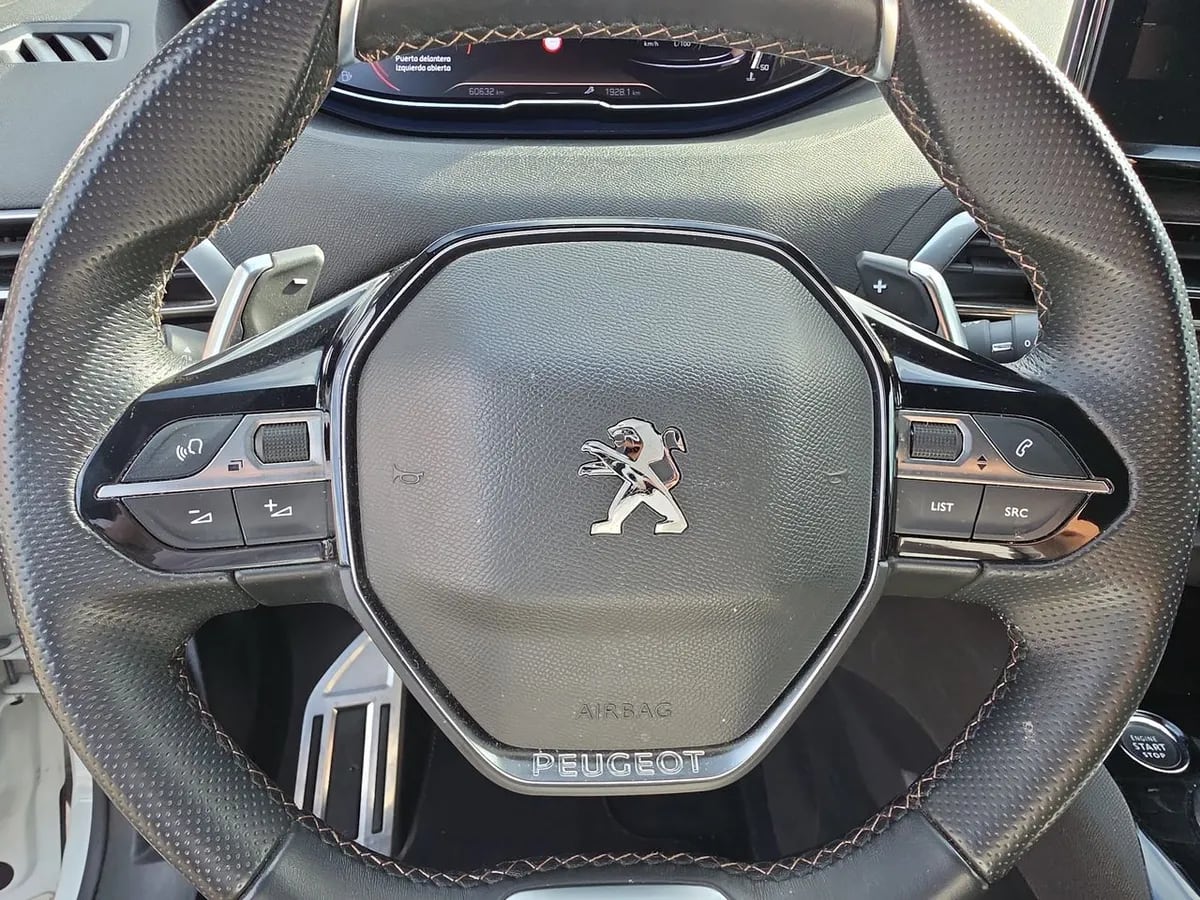 Peugeot 3008 1.6 Gt Puretech 4x2 180 Eat8 5p año 2022