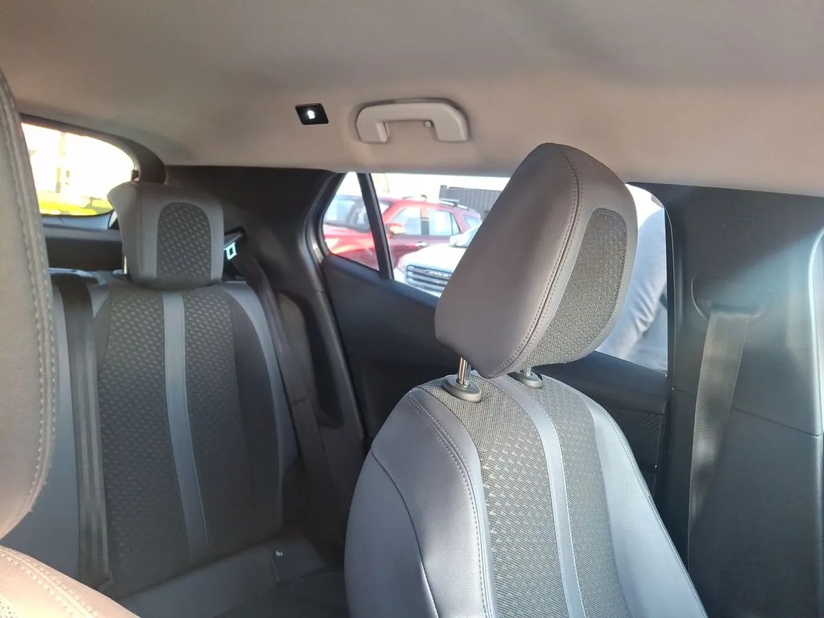 Peugeot 2008 1.2 Allure Puretech 4x2 130 At 5p año 2021