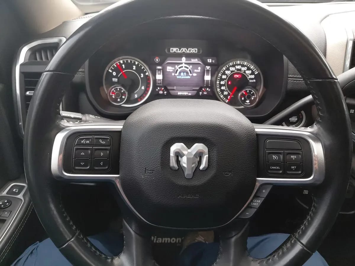 Ram 2500 6.7 Laramie 4x4 Dob. Cab. At 4p año 2021