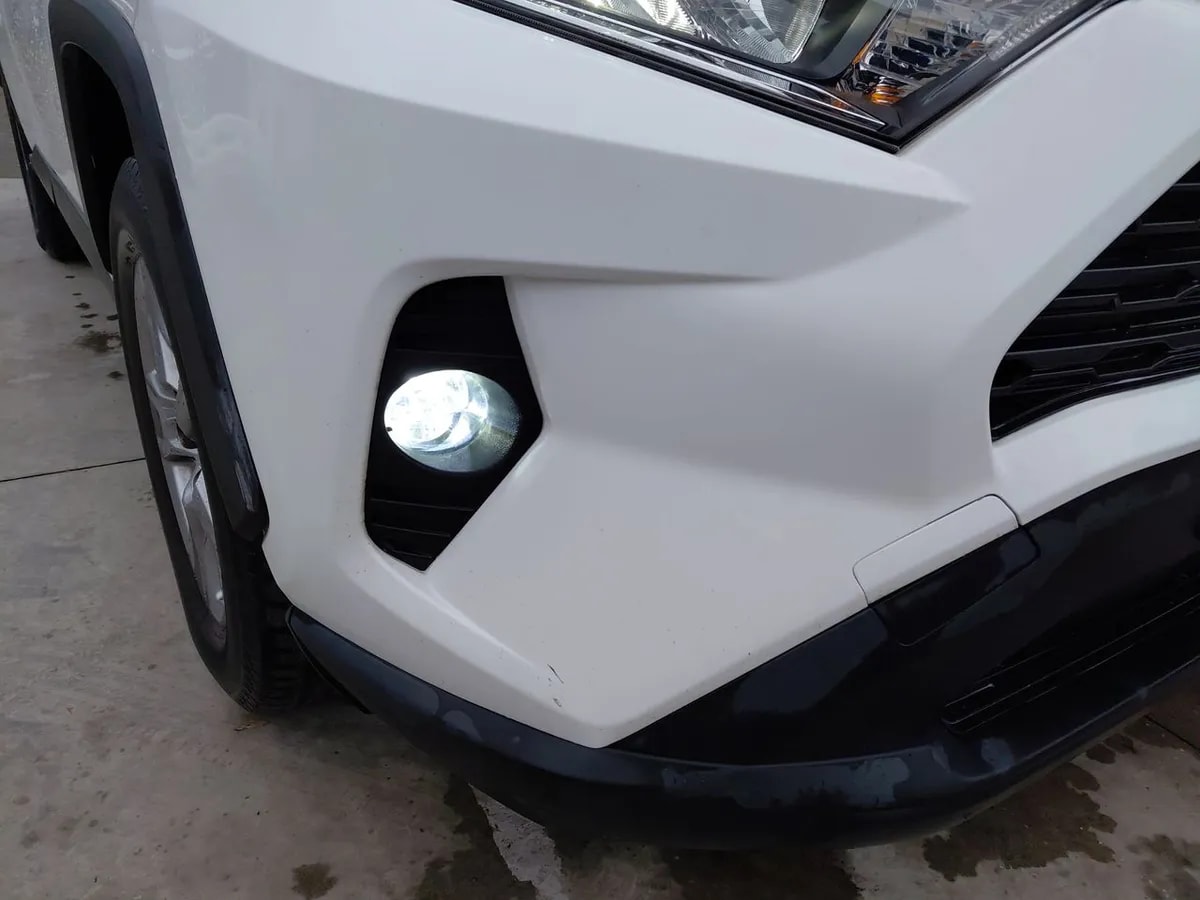 Toyota Rav 4 2.0 Le 4x2 Mt 5p año 2022