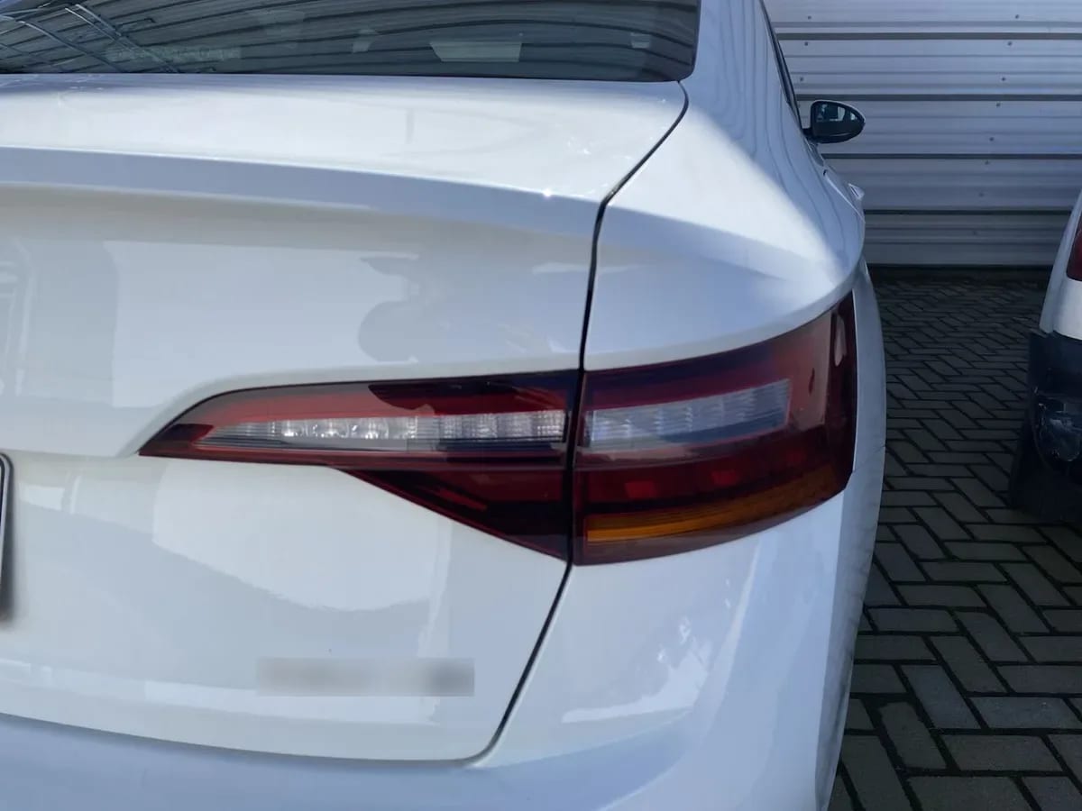 Volkswagen Jetta 1.4 Comfortline Sky 4x2 At 4p año 2024