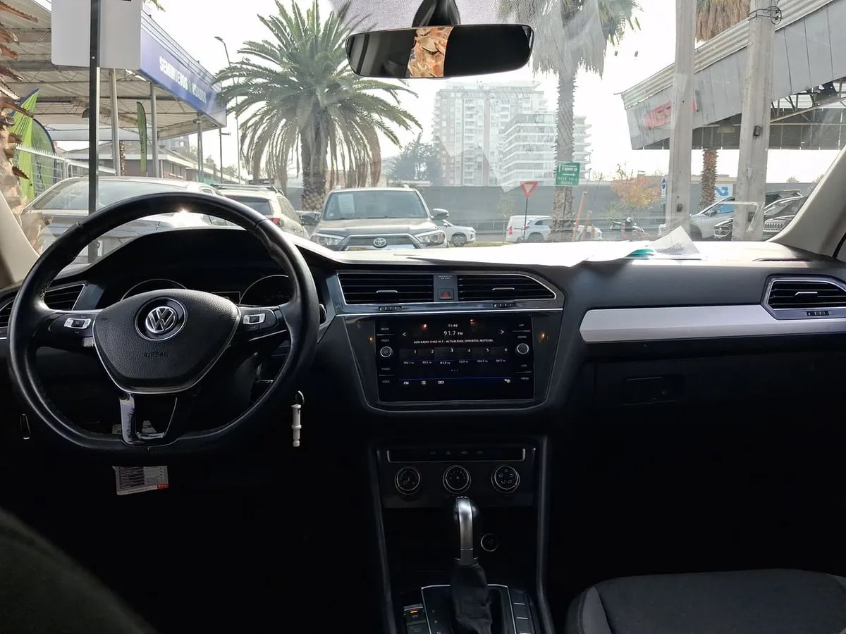 Volkswagen Tiguan 1.4 Tsi Trendline 4x2 150 Hp At 5p año 2020