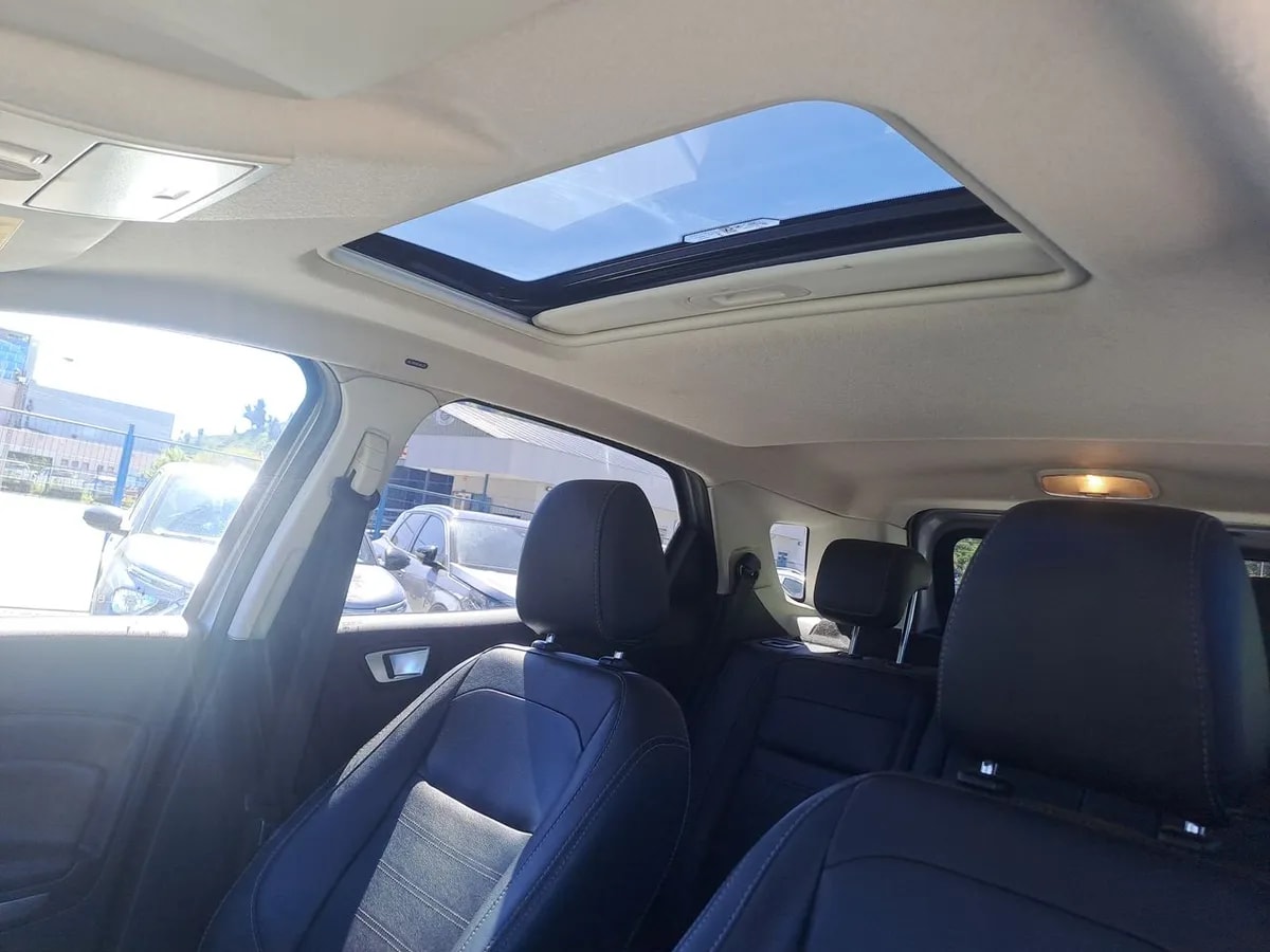 Ford Ecosport 1.5 Titanium 4x2 At 5p año 2022