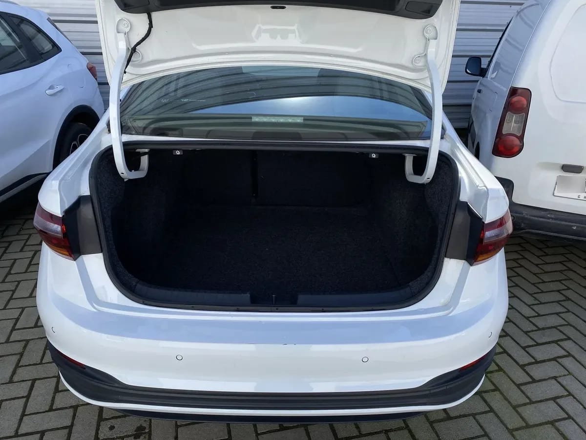 Volkswagen Jetta 1.4 Comfortline Sky 4x2 At 4p año 2024