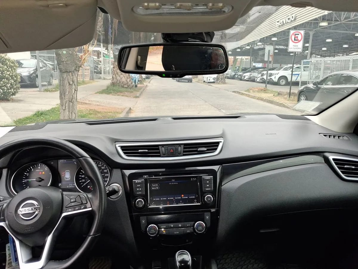 Nissan Qashqai 2.0 Exclusive 4x4 Cvt At 5p año 2022