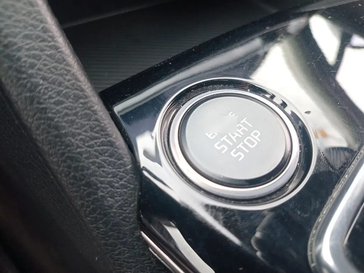 Kia Sportage 2.0 Ex Dies 2wd 8at 5p año 2025