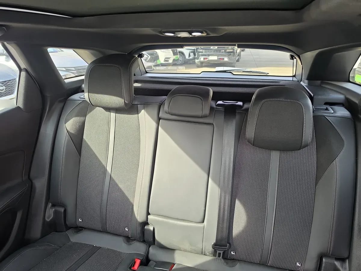 Peugeot 3008 1.6 Gt Puretech 4x2 180 Eat8 5p año 2022