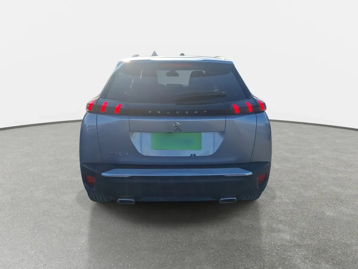 Peugeot 2008 1.2 Allure Puretech 4x2 130 At 5p año 2021