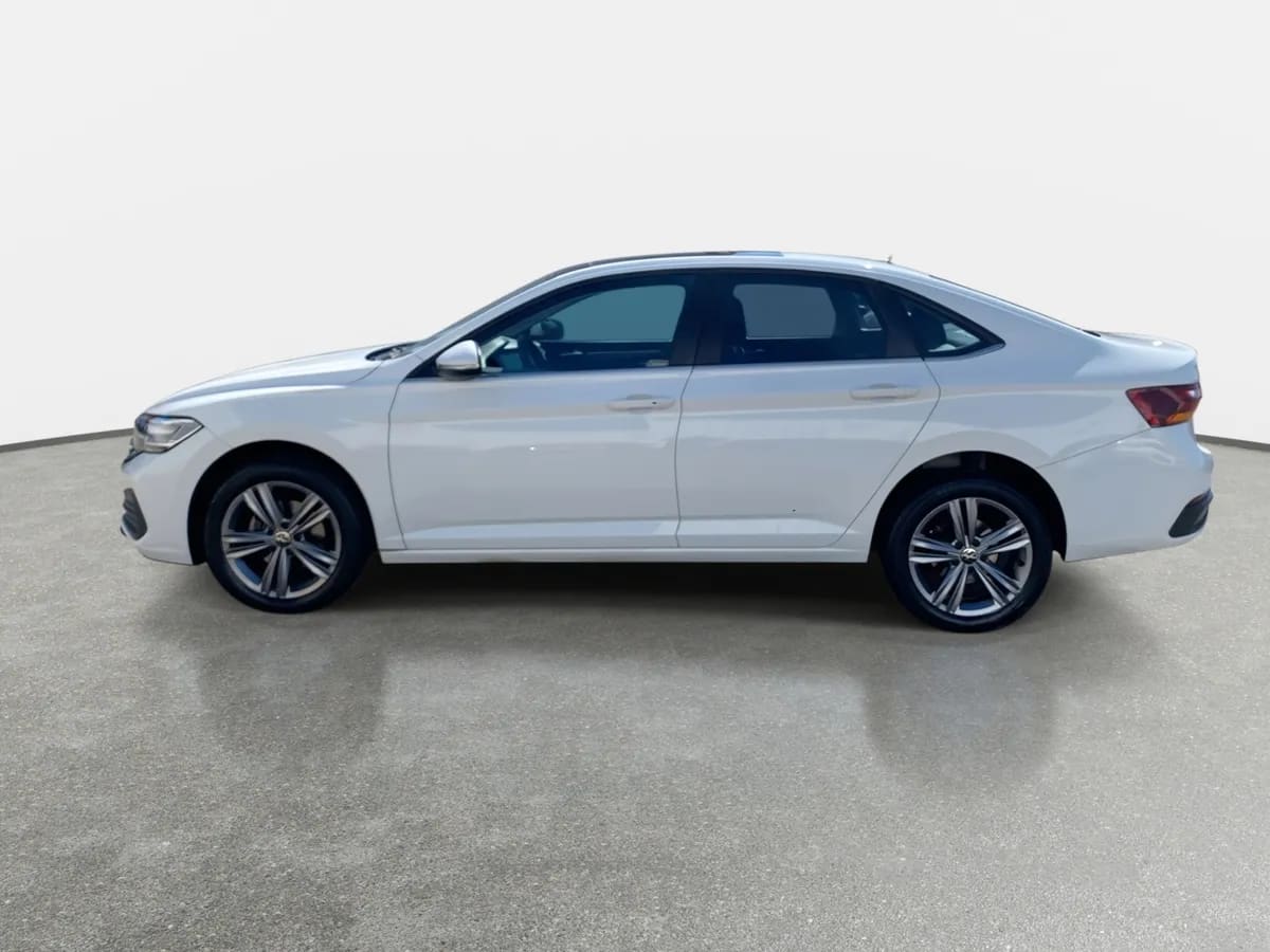 Volkswagen Jetta 1.4 Comfortline Sky 4x2 At 4p año 2024