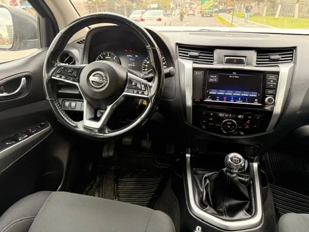 Nissan Navara Xe 2.3 Diesel año 2023