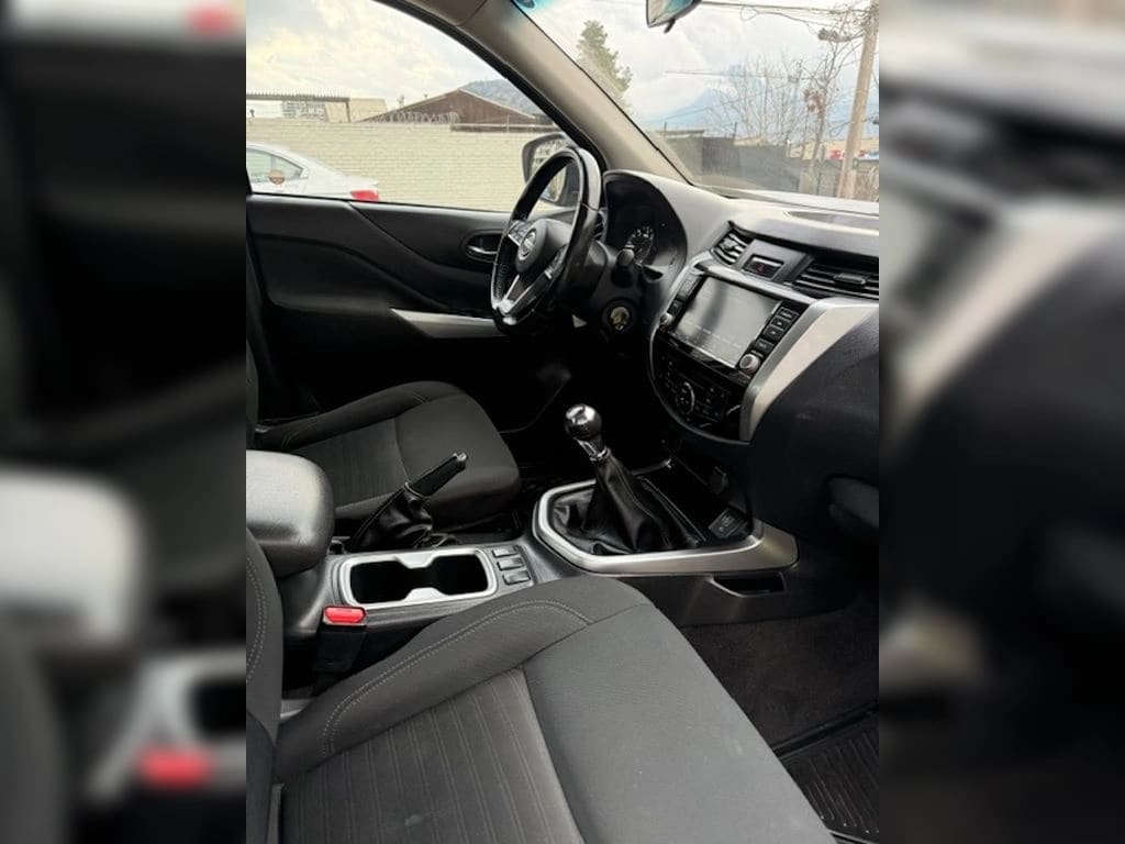 Nissan Navara Xe 2.3 Diesel año 2023