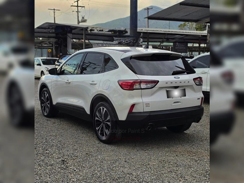Ford Escape 2.5 Atkinson Se Hibrido Fwd At 5p año 2023