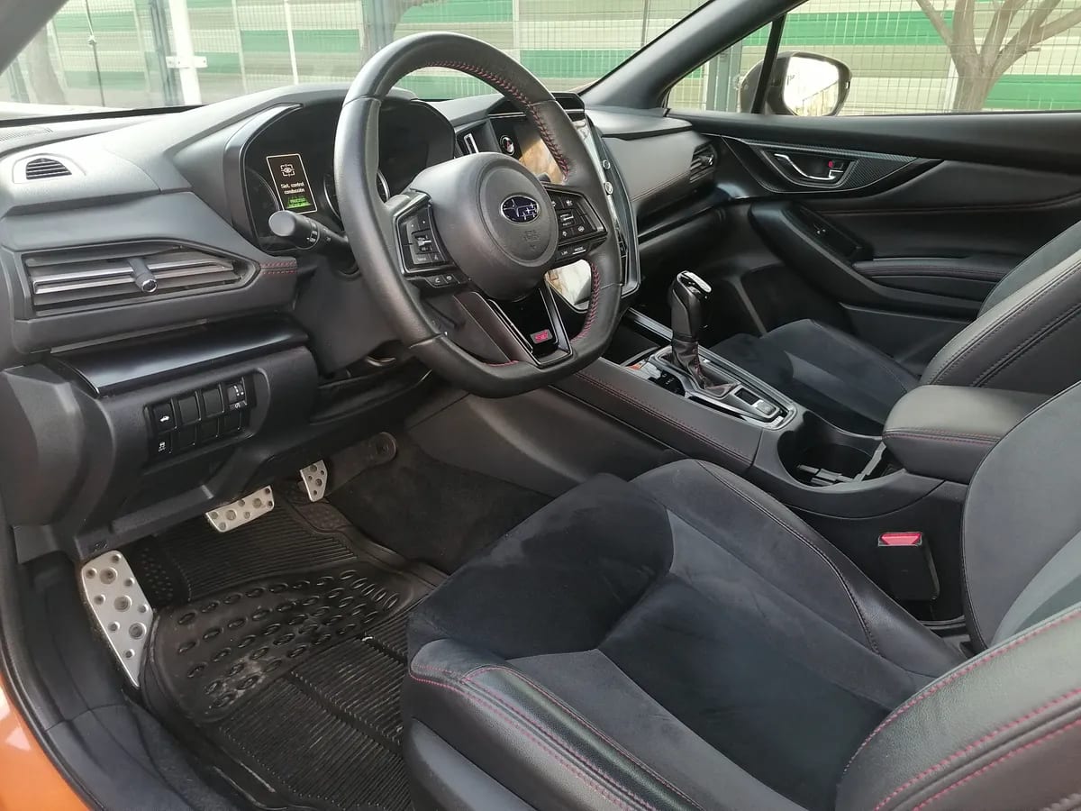 SUBARU WRX 2.4 Touring Eyesight At 4x4 año 2023