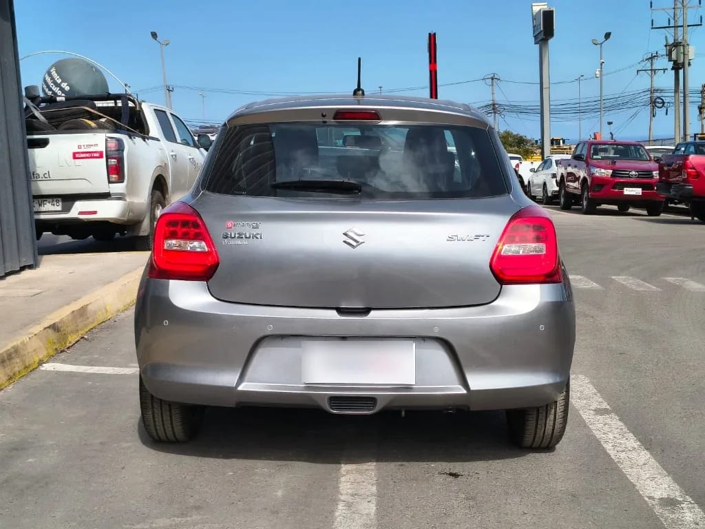 Suzuki Swift 1.2 Glx Plus año 2024