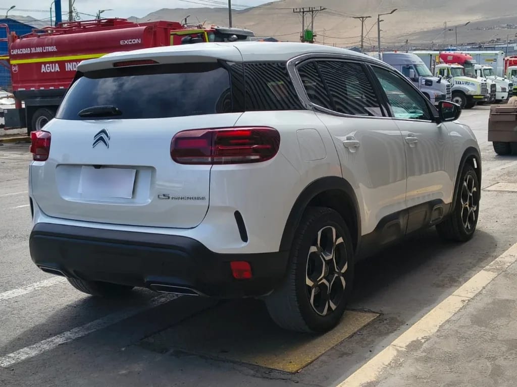 Citroen C5 Aircross 1.5 Blue Dhi 130 Eat8 Feel año 2024