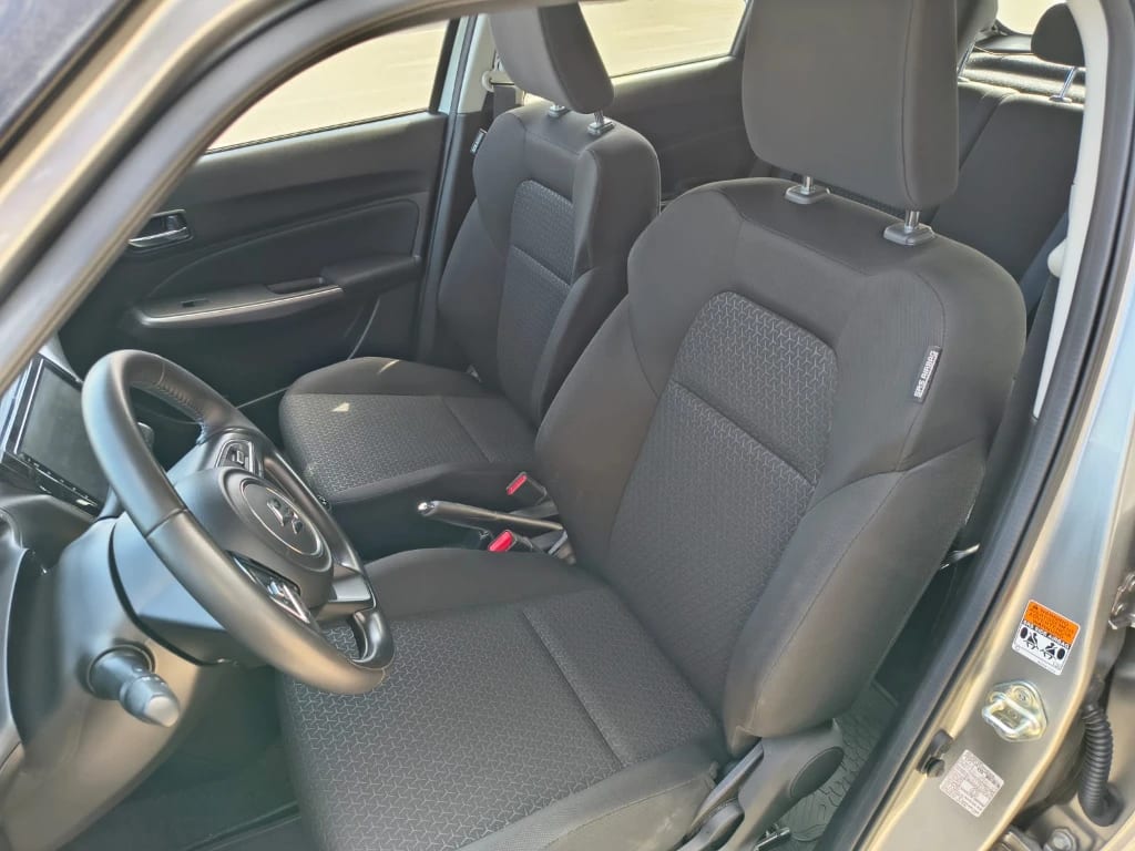 Suzuki Swift 1.2 Glx Plus año 2024