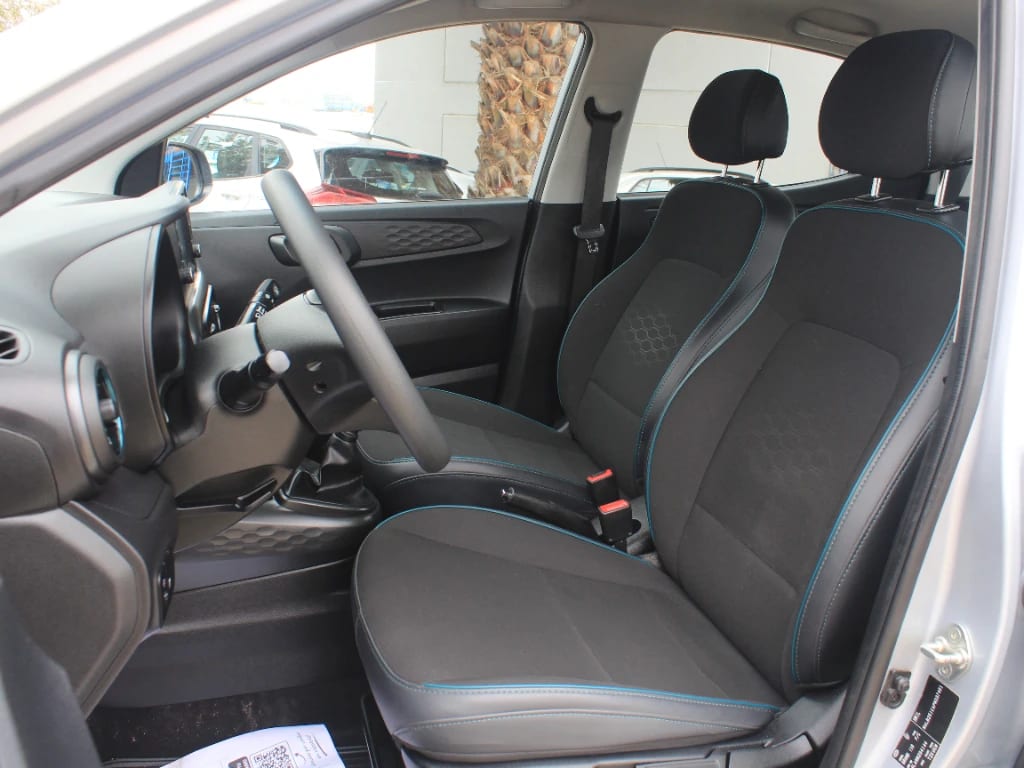 Hyundai Grand I10 Grand I -10 Ai3 Hb 1.2 Mt Plus año 2023