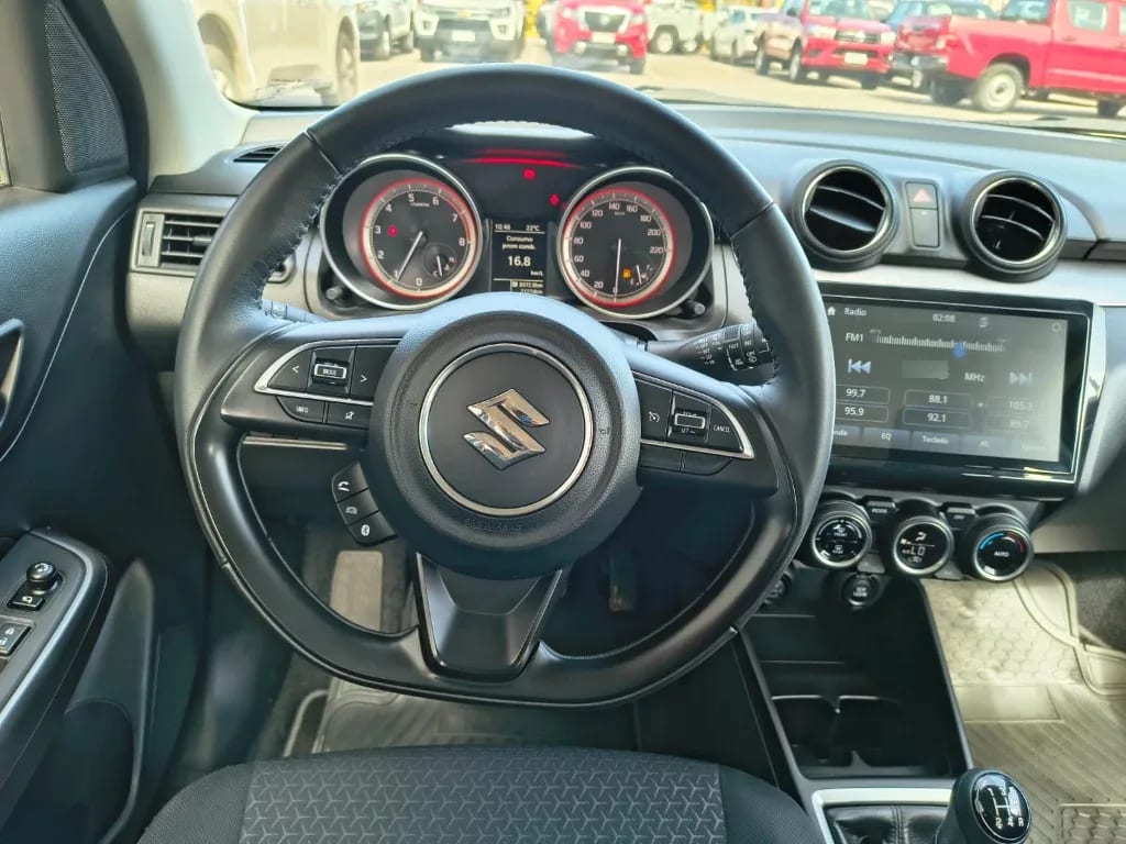 Suzuki Swift 1.2 Glx Plus año 2024