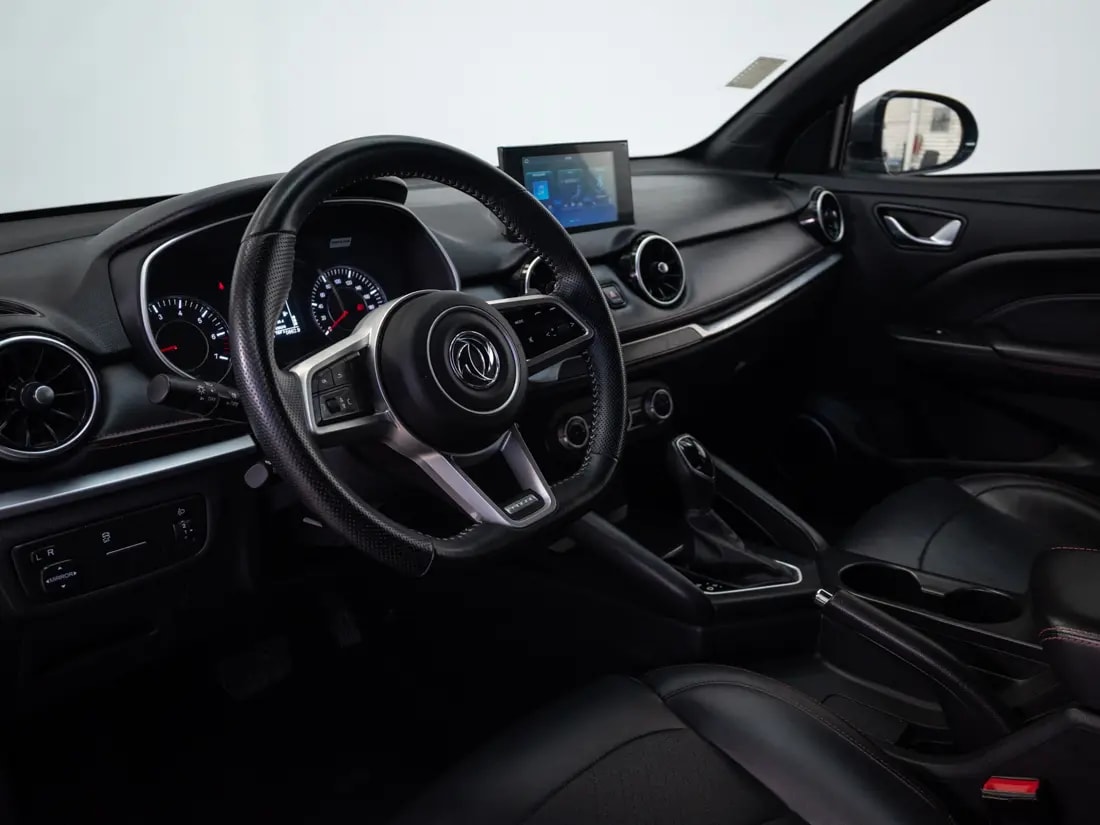 Dongfeng 500 Luxury 1.5 Cvt año 2023