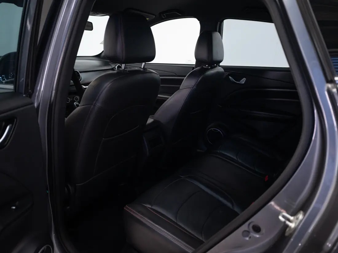 Dongfeng 500 Luxury 1.5 Cvt año 2023
