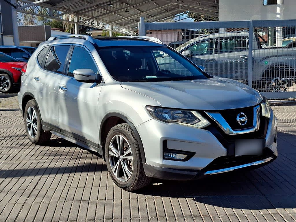 Nissan X-Trail Xtrail 2.5 At Sense año 2018