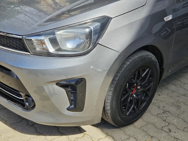 Kia Soluto 1.4 Ex Full Mt año 2024