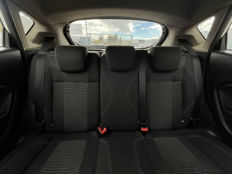 Ford Fiesta Titanium 1.6 año 2017