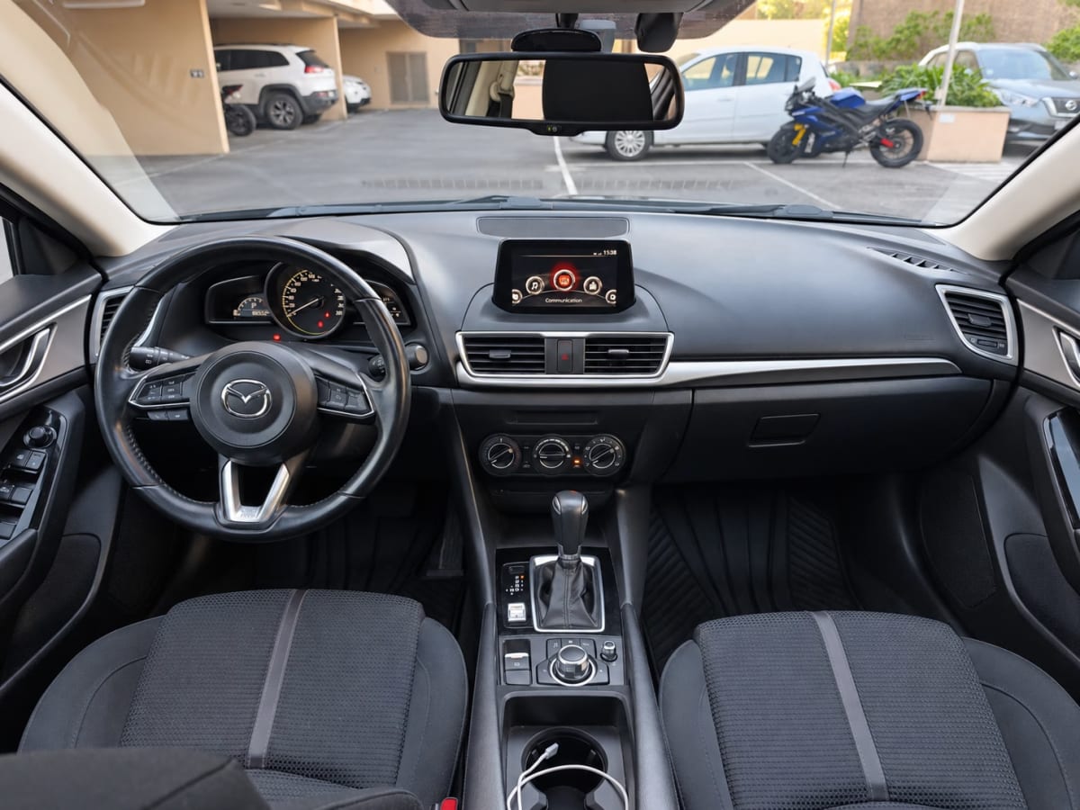 Mazda Mazda 3 Sport Hb año 2019
