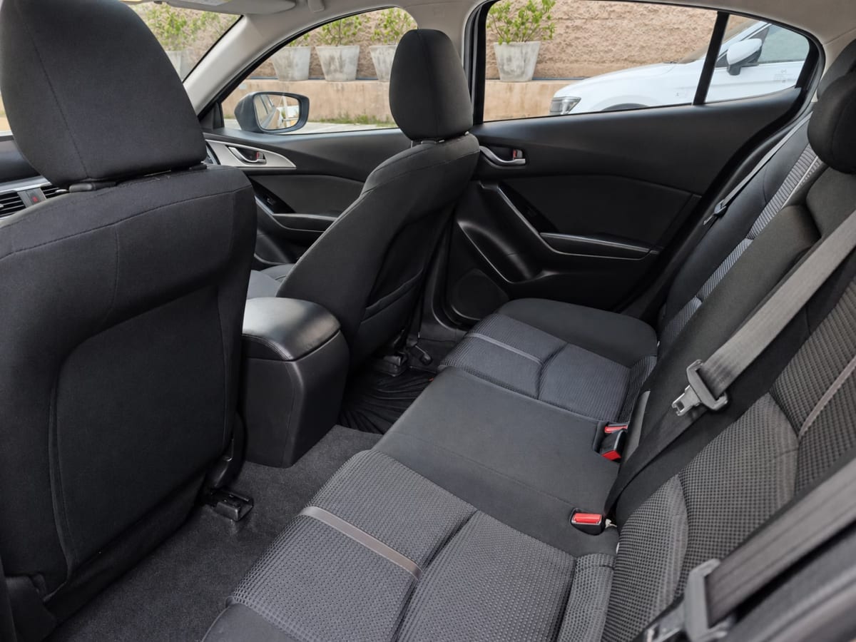 Mazda Mazda 3 Sport Hb año 2019