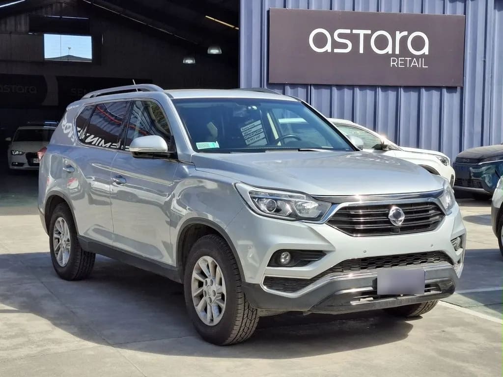 Ssangyong Rexton At 2.2 año 2018