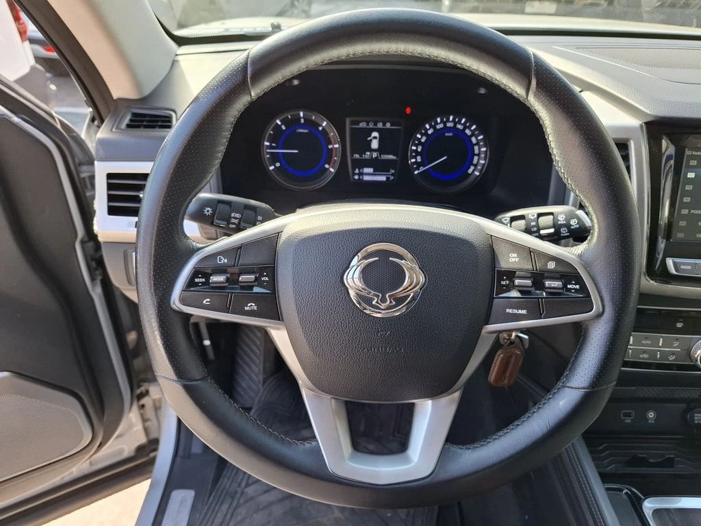 Ssangyong Rexton At 2.2 año 2018