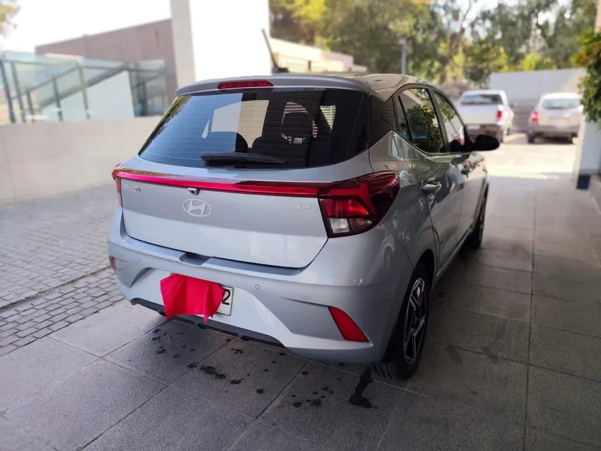 HYUNDAI GRAND I-10 1.2 Ai3 Hb Plus Fl At año 2026