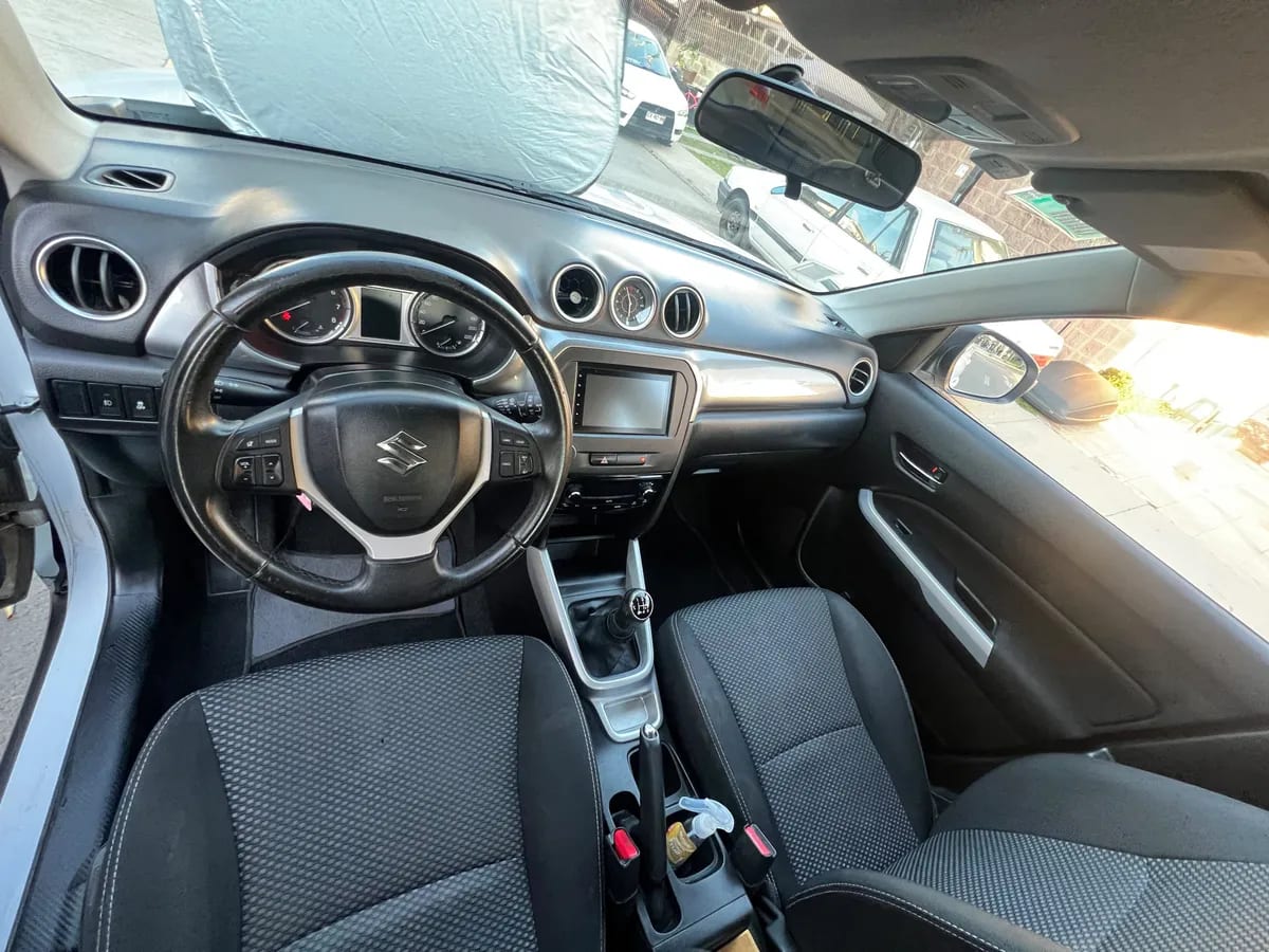 SUZUKI VITARA 1.6 G Glx 5p At 4x2 año 2019