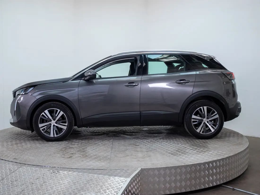 Peugeot 3008 3008 1.2 Active Pack Puretech 130 Mt año 2021