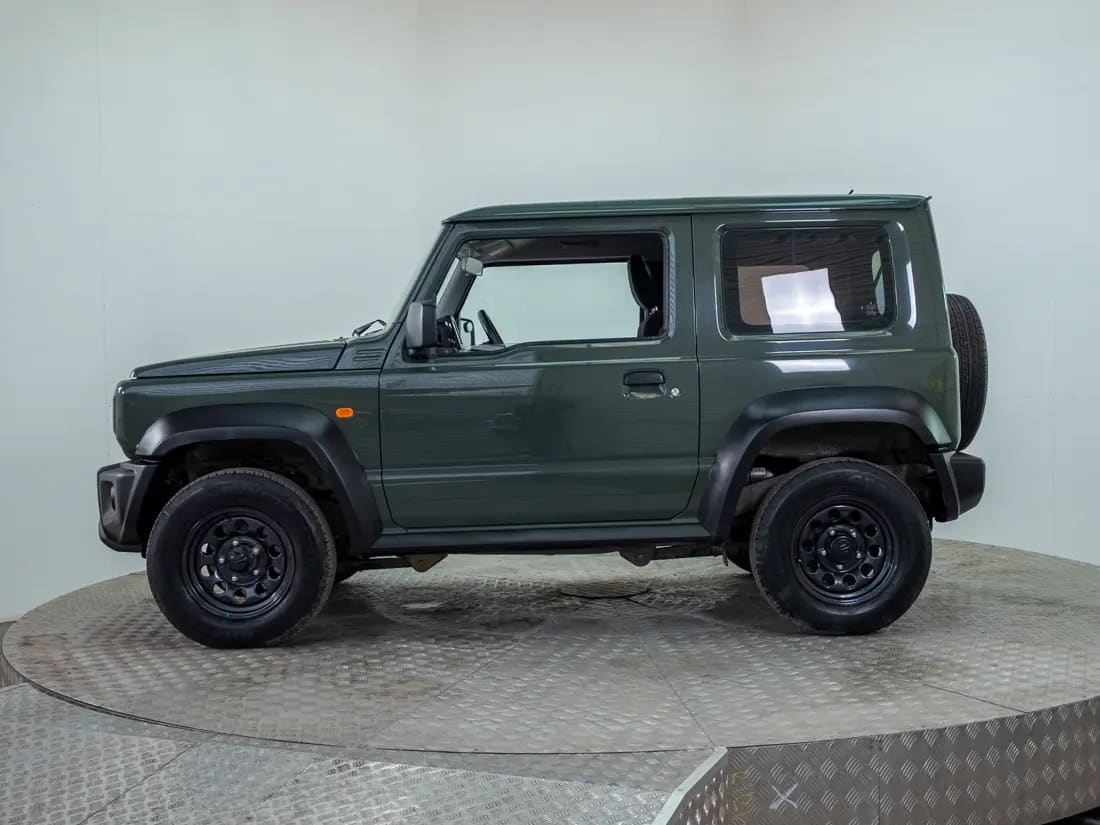 Suzuki Jimny 3p 1.5 Gl At 4x4 año 2022