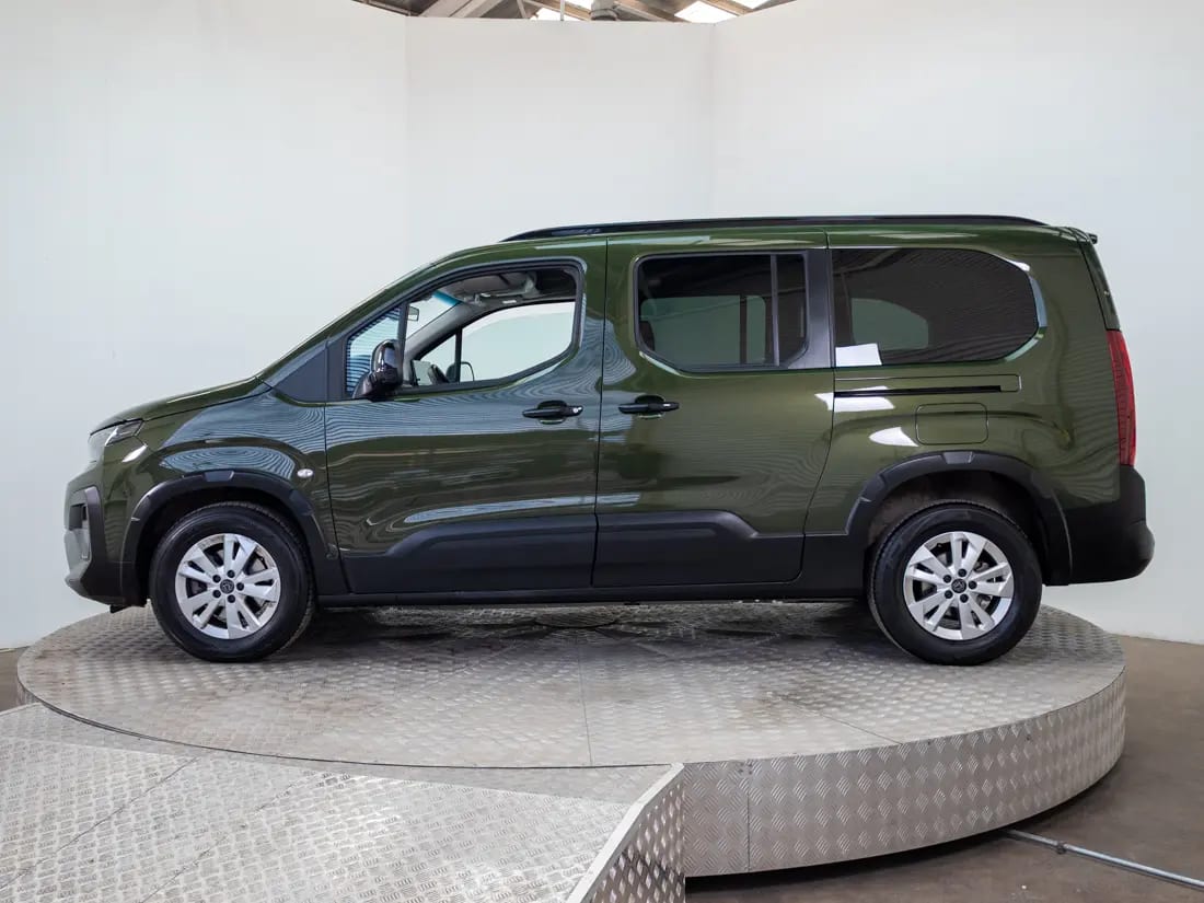 Peugeot Rifter 1.5 Allure Bluehdi 130 At Diesel año 2026