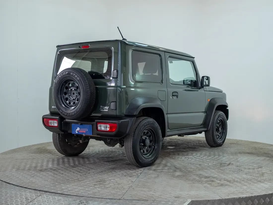 Suzuki Jimny 3p 1.5 Gl At 4x4 año 2022