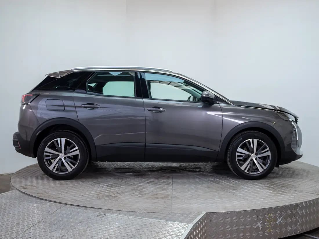 Peugeot 3008 3008 1.2 Active Pack Puretech 130 Mt año 2021