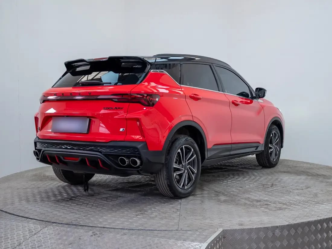 Geely Coolray 1.5 Comfort 7dct At año 2024