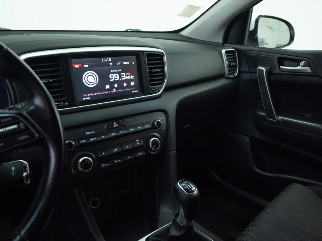 Kia Sportage Sportage Lx 2.0l Gsl 6mt 2wd año 2021