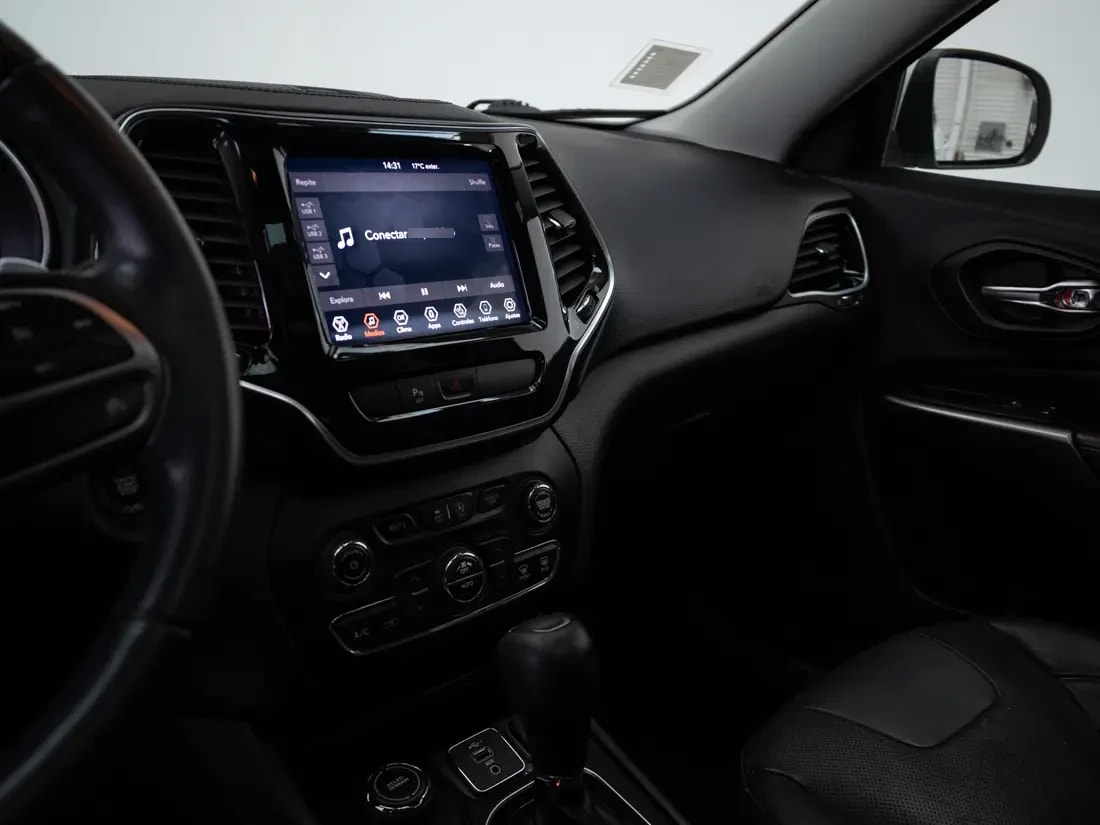Jeep Cherokee 3.2 Limited At 4x4 año 2020