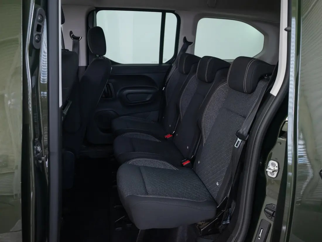 Peugeot Rifter 1.5 Allure Bluehdi 130 At Diesel año 2026