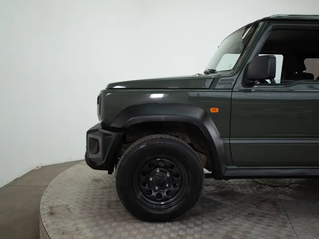 Suzuki Jimny 3p 1.5 Gl At 4x4 año 2022