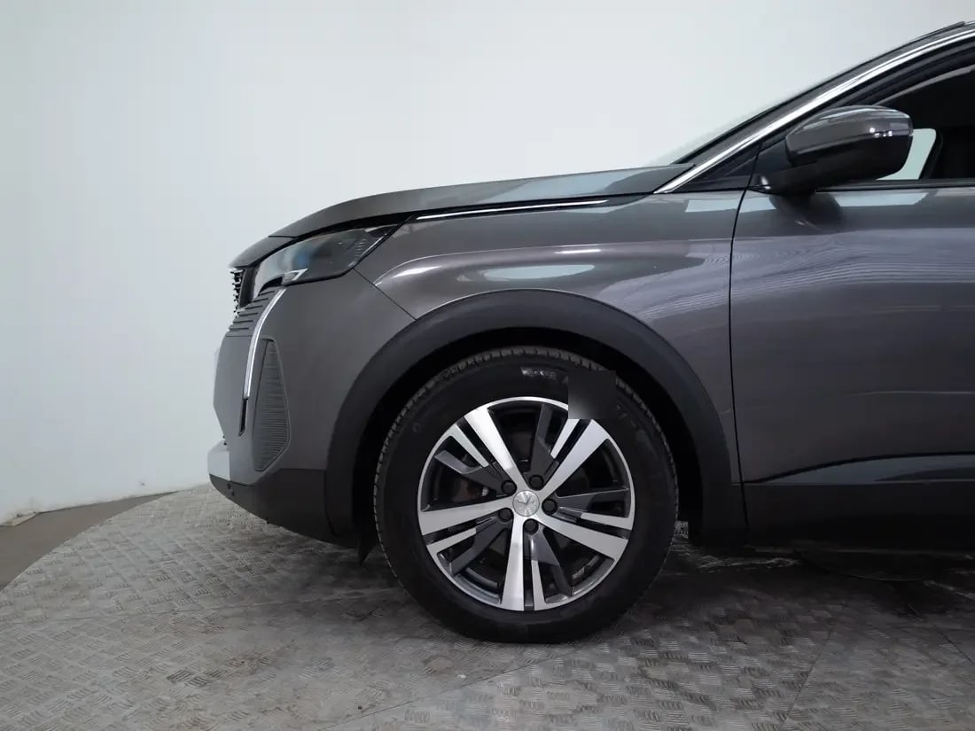 Peugeot 3008 3008 1.2 Active Pack Puretech 130 Mt año 2021
