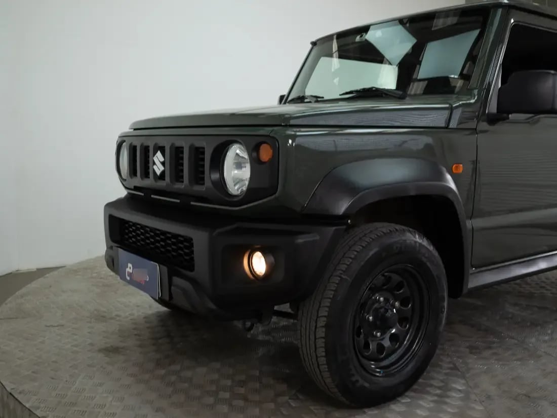 Suzuki Jimny 3p 1.5 Gl At 4x4 año 2022