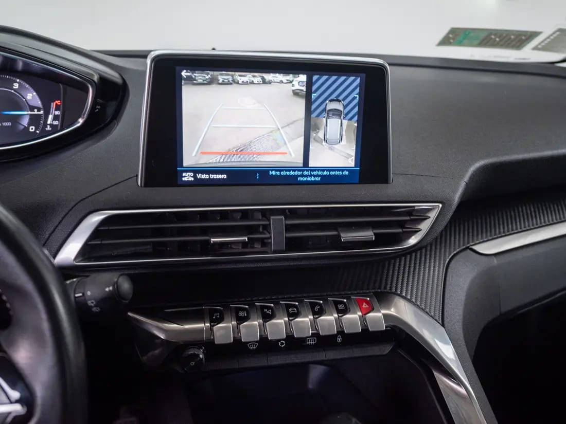 Peugeot 3008 3008 1.2 Active Pack Puretech 130 Mt año 2021