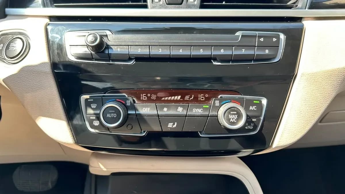 BMW X1 Sdrive18i Lci 1.5 Aut año 2022