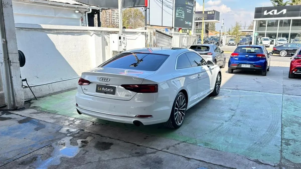 Audi A5 Coupe Sport 2.0 Tfsi At año 2018